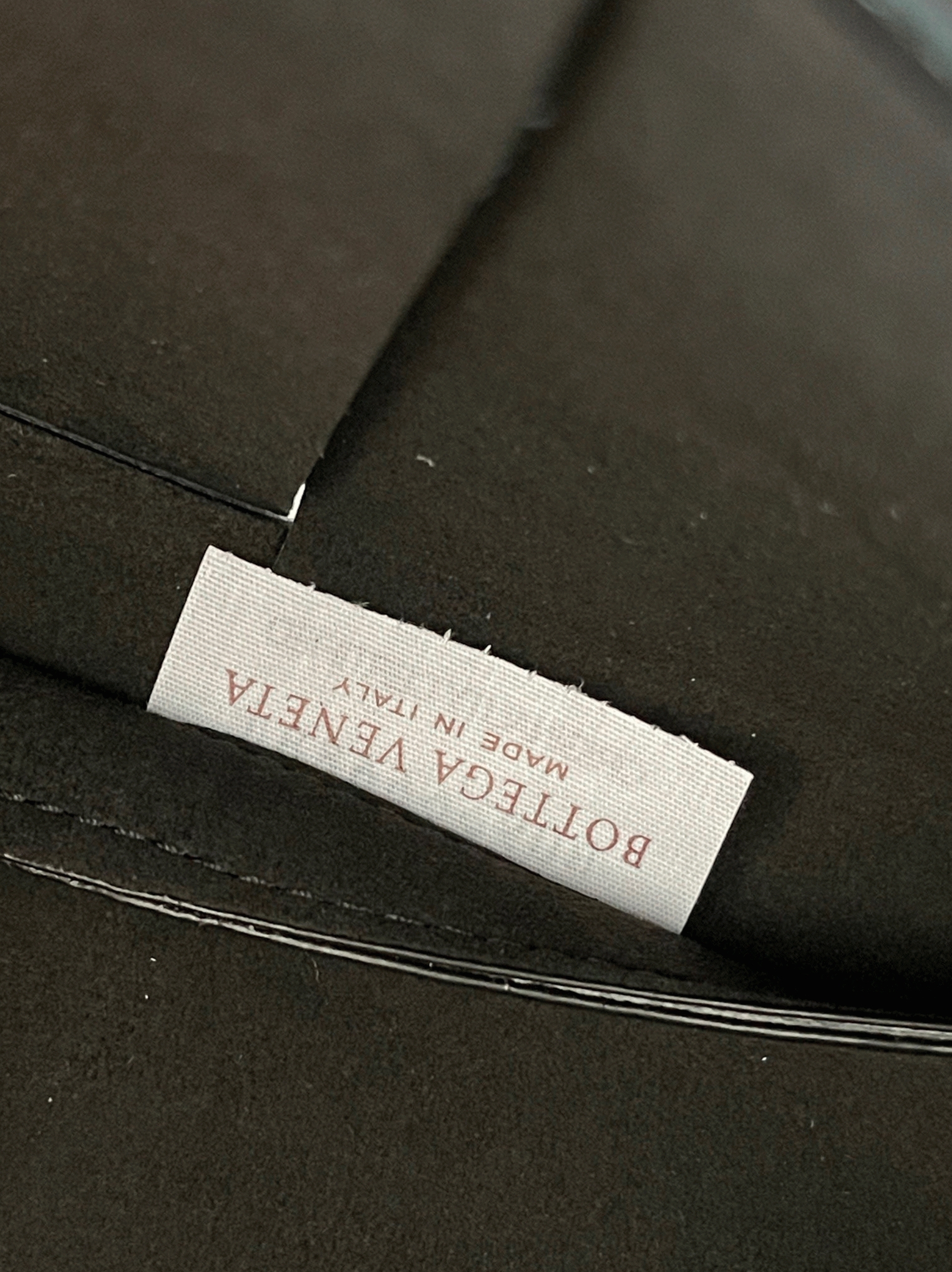 Fake B0tt*ga Ven*ta Arco Medium Tote Black Intrecciato Calfskin