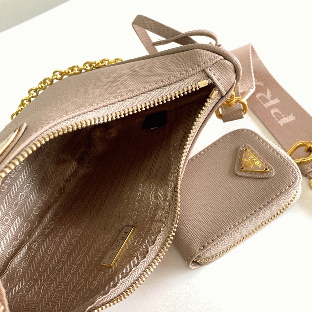 Pra*a Re-Edition 2005 Shoulder Bag Fake in Taupe