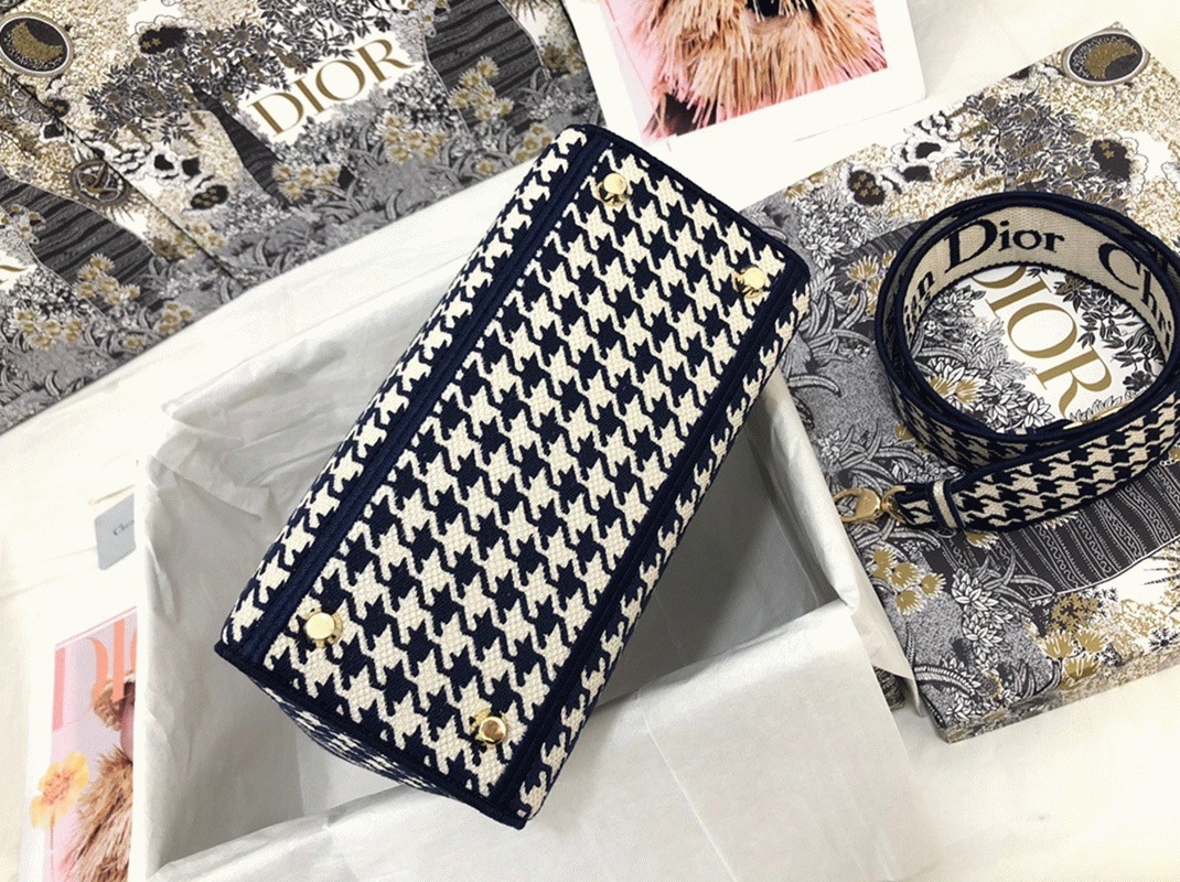 D10r Lady D-Lite Medium Bag Replica in Black White Houndstooth Embroidery