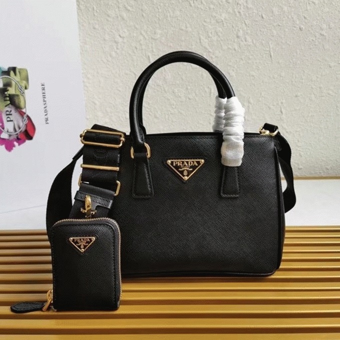 Black Pra*a Galleria Mini Bag Best Replica