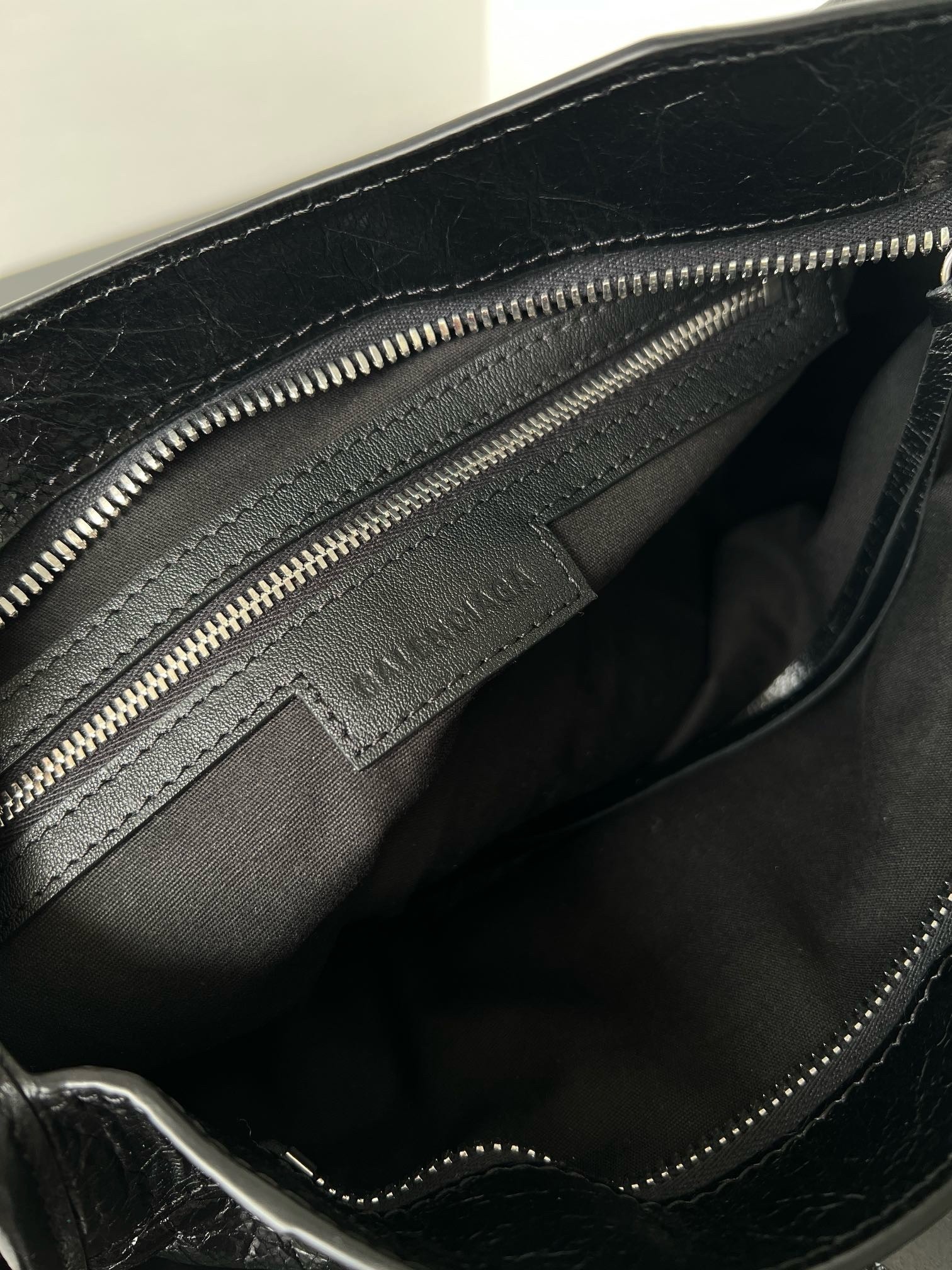Knockoff Ba1en*iaga Le City Small Bag Black Arena Lambskin