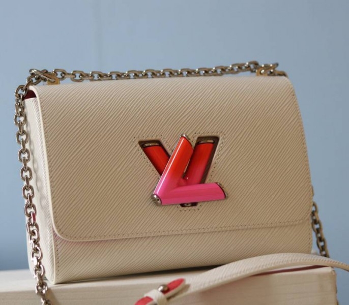 L0vis Vvtt0n Epi Leather Twist MM Limited Edition Bag In Quartz White