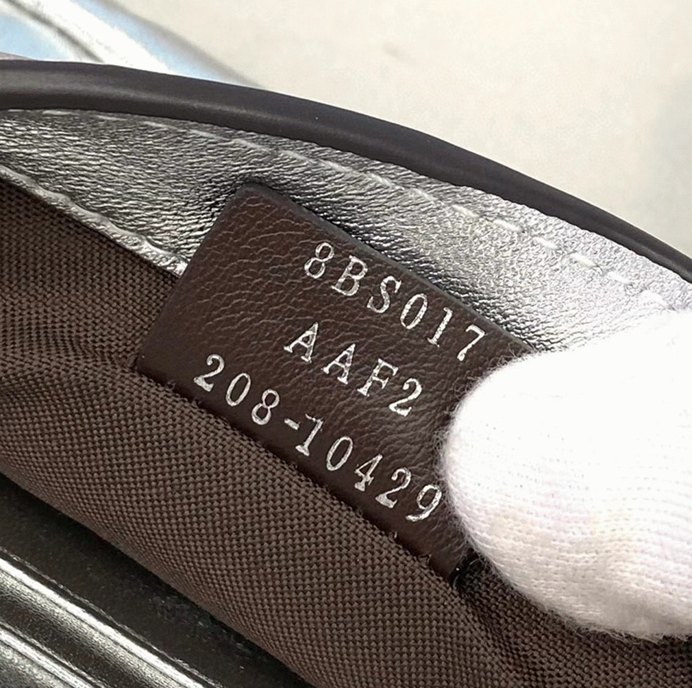 Top Quality Replica F**di Small Baguette Bag In Silver FF