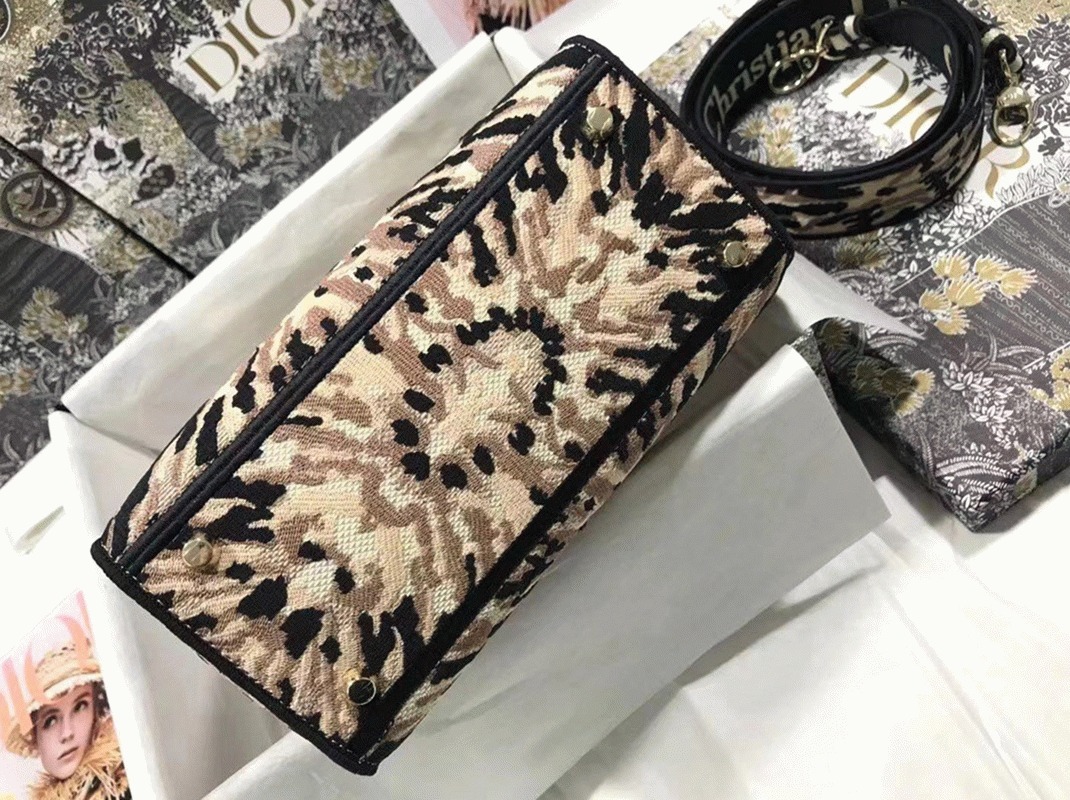 D10r Lady D-Lite Medium Bag Fake in Multicolor Tie Embroidery