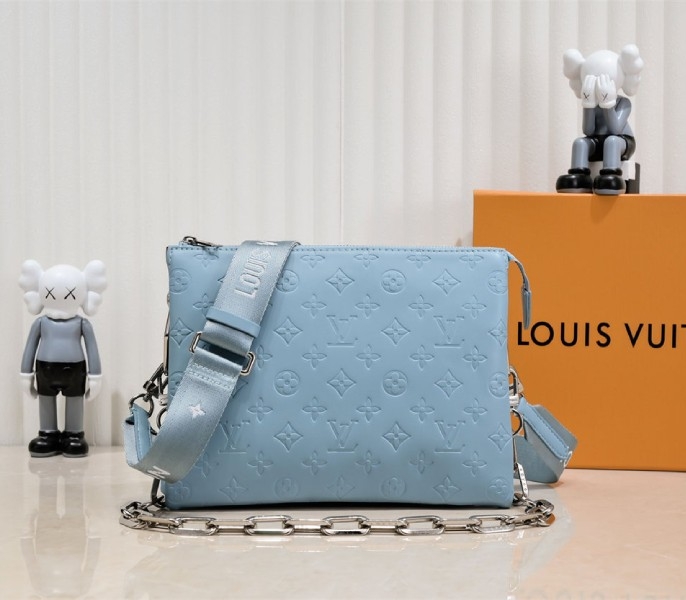 L0vis Vvtt0n Coussin PM Bag In Turquoise Blue With Jacquard Strap