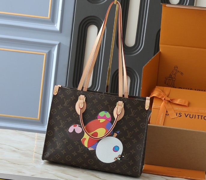 X TM Monogram Canvas OnTheGo MM With Bijou Edition