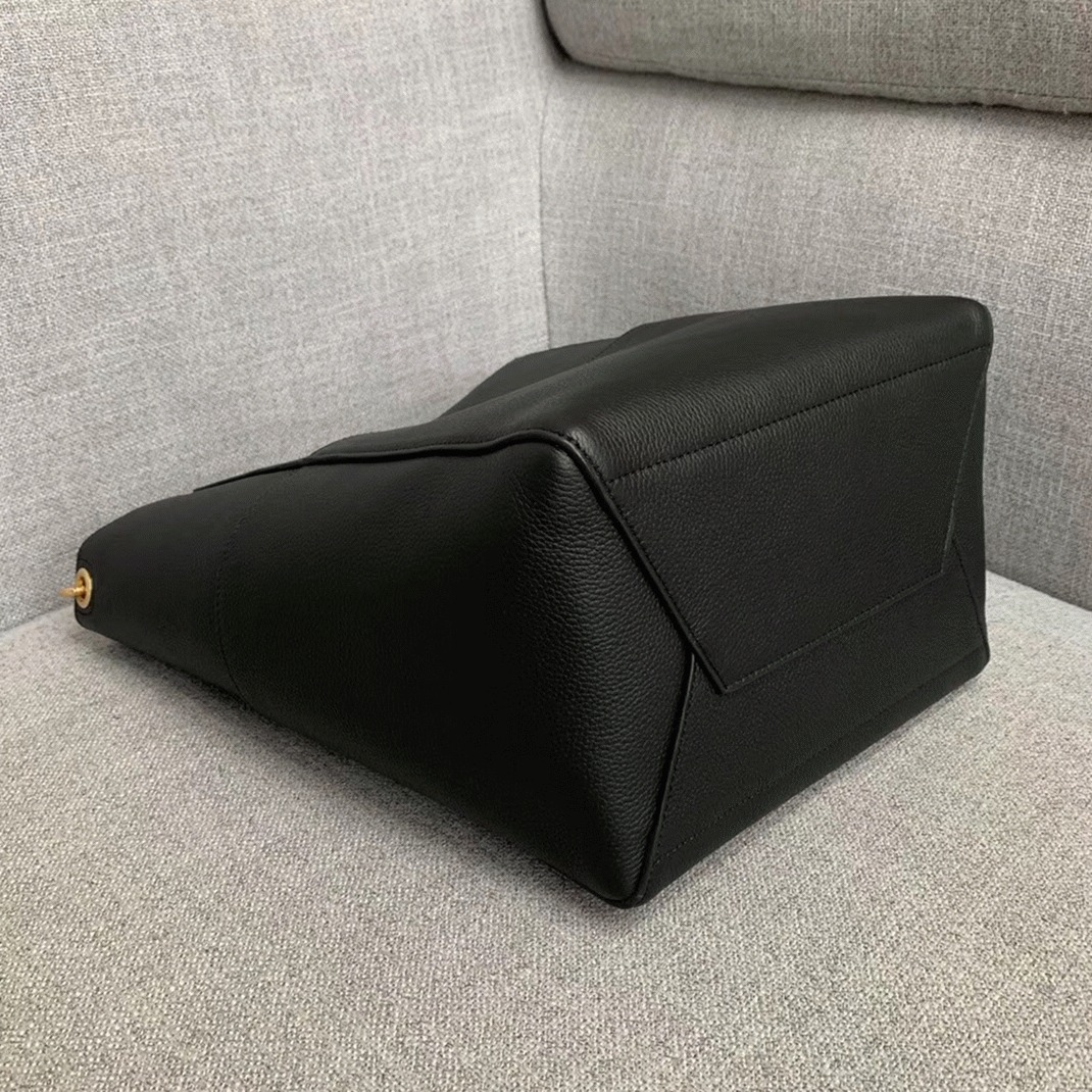 Top Quality Replica Ce1i*e Sangle Bucket Bag In Black Grained Calfskin
