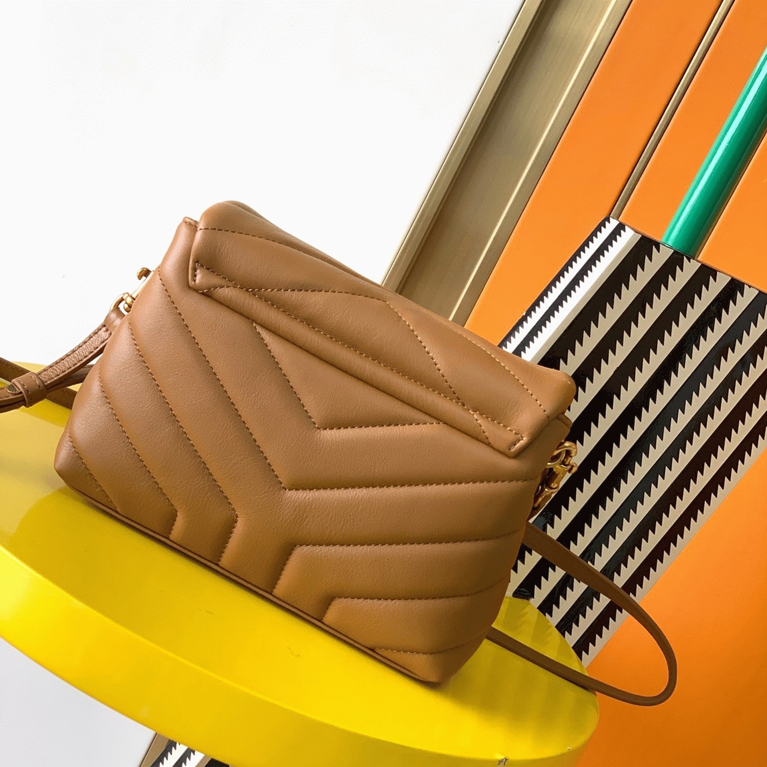 Replica Sa1nt Lau*nt LouLou Toy Strap Bag Brown