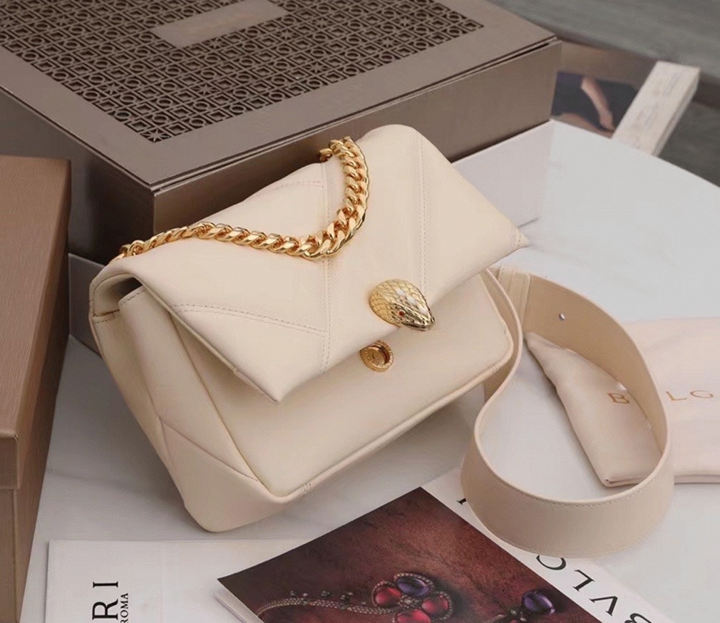 Knockoff Bv1g*ai Serpenti Cabochon Small Bag White Leather