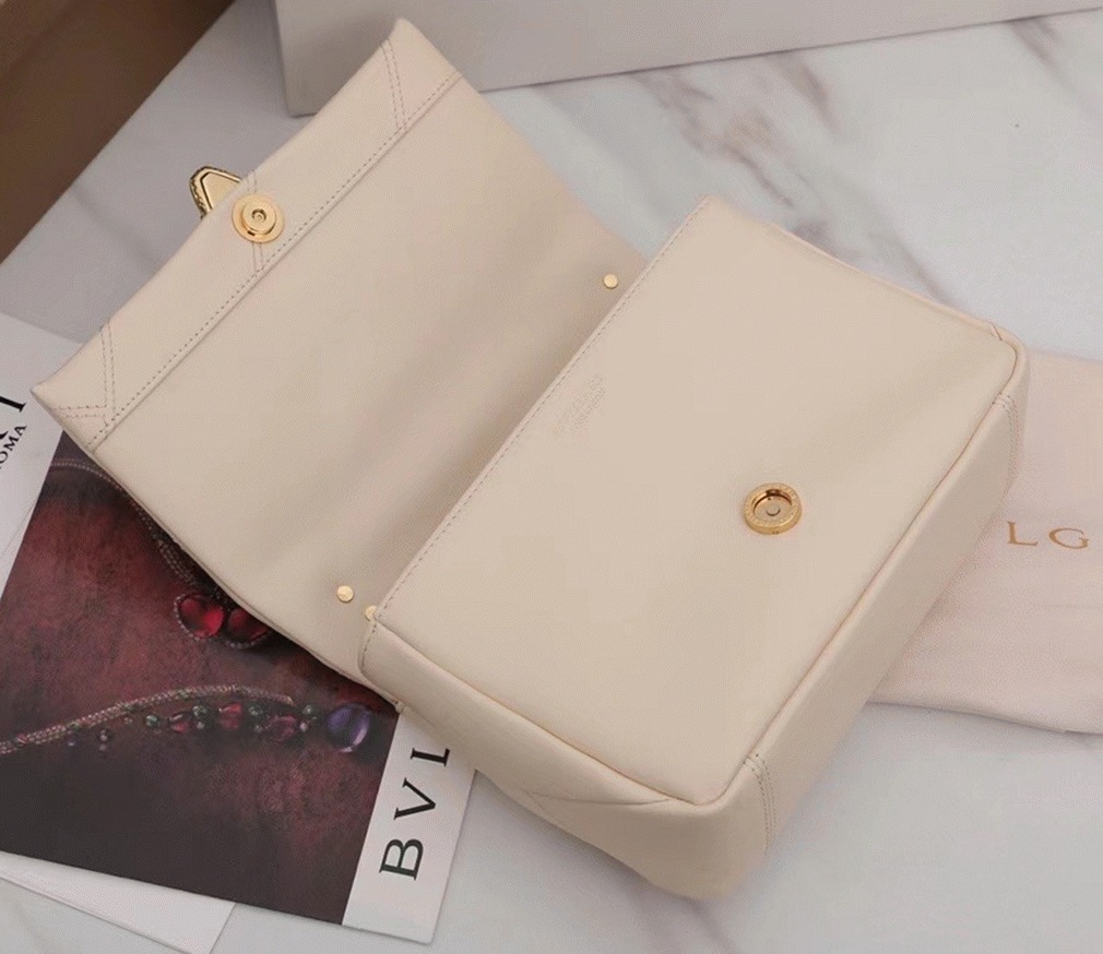 Knockoff Bv1g*ai Serpenti Cabochon Small Bag White Leather