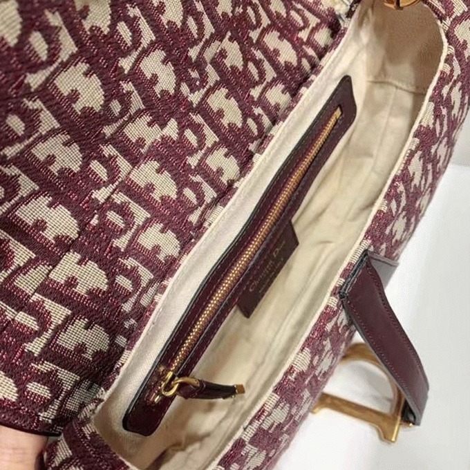 D10r Saddle Bag Faux in Burgundy D10r Oblique Jacquard
