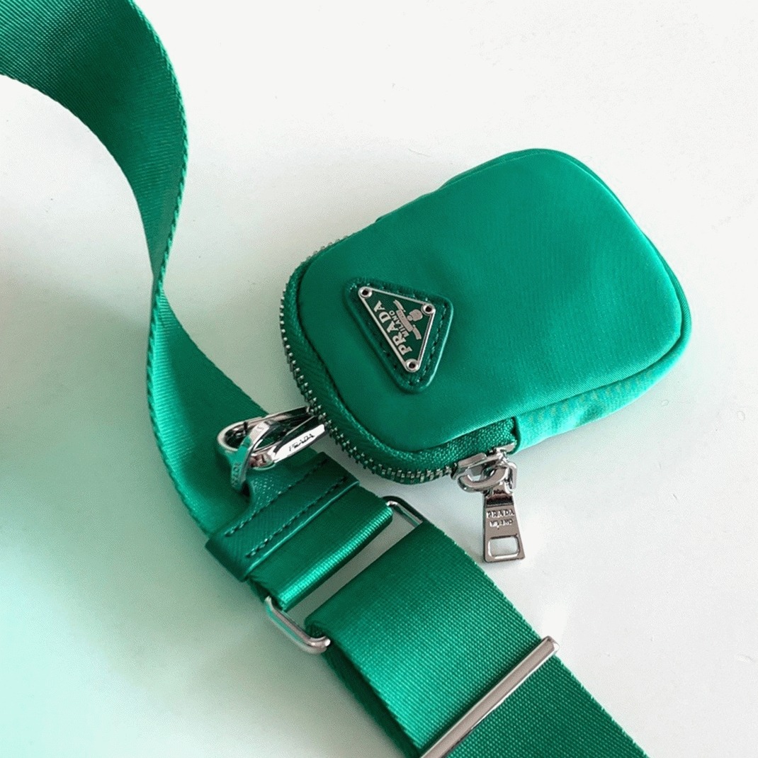 Pra*a Re-Edition Shoulder Bag Replica in Green