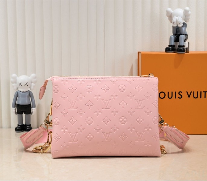 L0vis Vvtt0n Coussin PM Bag In Light Pink With Jacquard Strap
