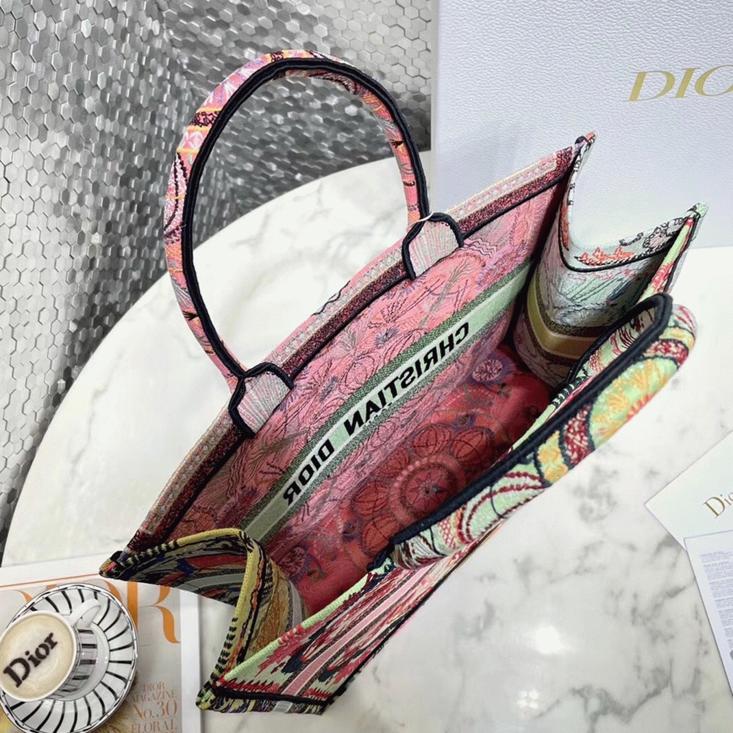 D10r Large Book Tote Bag Fake in Multicolor Lights Embroidery
