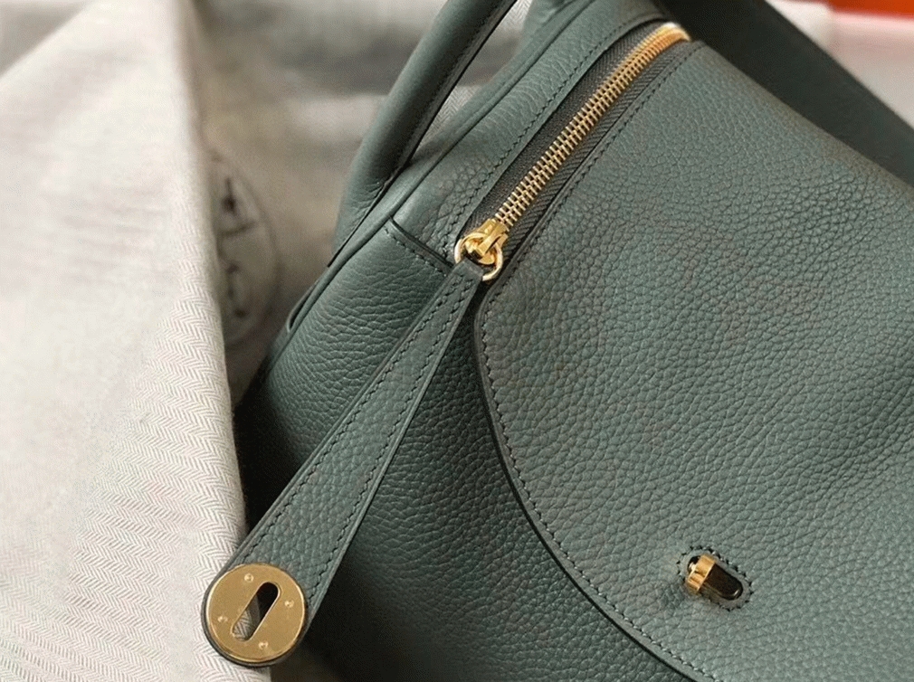 Fake H**me5 Lindy 30cm bag in vert amande color