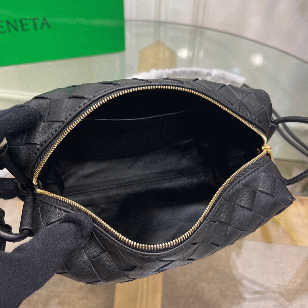 Replica B0tt*ga Ven*ta Loop Small Bag Black