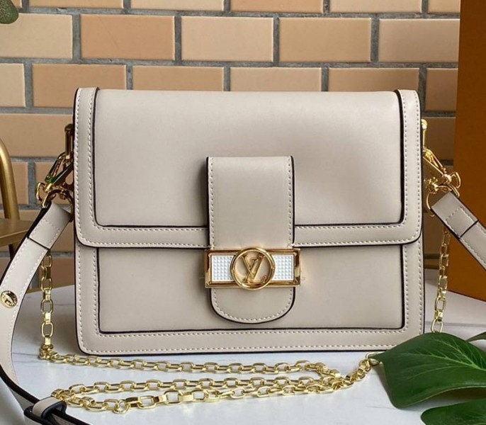 L0vis Vvtt0n Dauphine Lugano MM Bag In Galet Gray