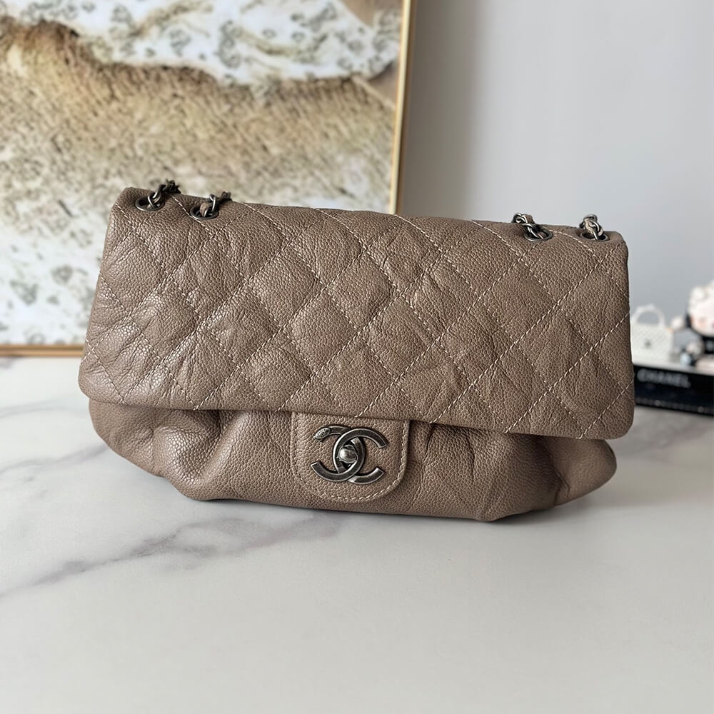 Ch**el Vintage Cloud Bag(high-end grade)