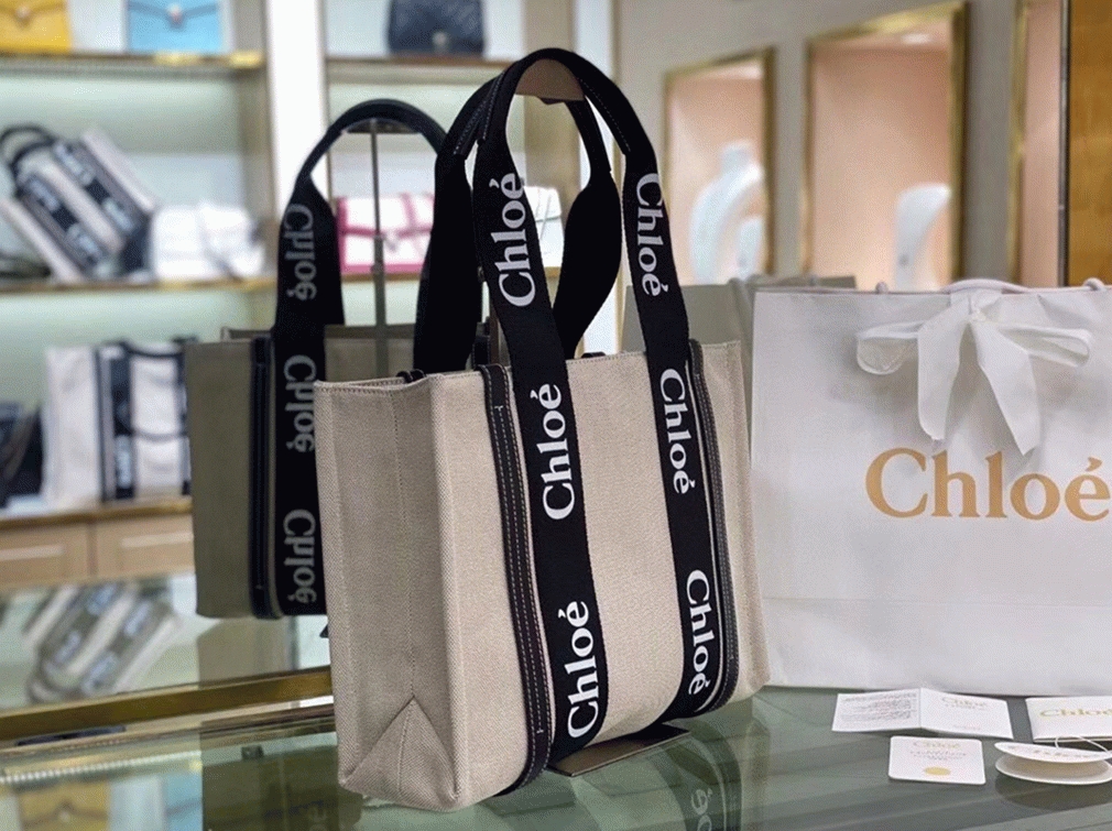 top quality fake Ch10e large woody tote bag in canvas with black leather strips