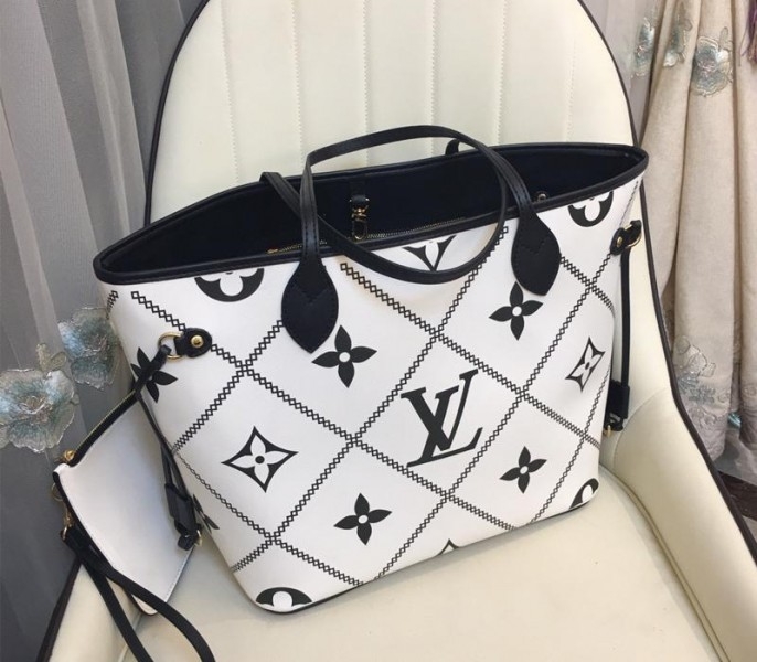 L0vis Vvtt0n Spring 2022 Monogram Empreinte Neverfull MM Tote In Cream