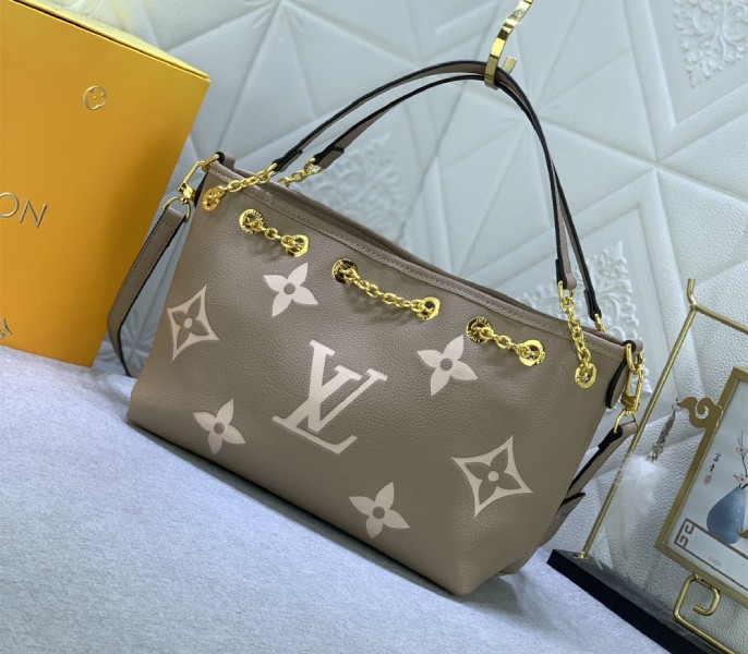 L0vis Vvtt0n Bicolor Monogram Empreinte Bundle Bag In Tourterelle Gray and Cream