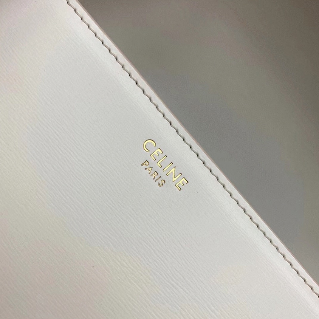 Top Quality Fake Ce1i*e Triomphe Teen Bag In White