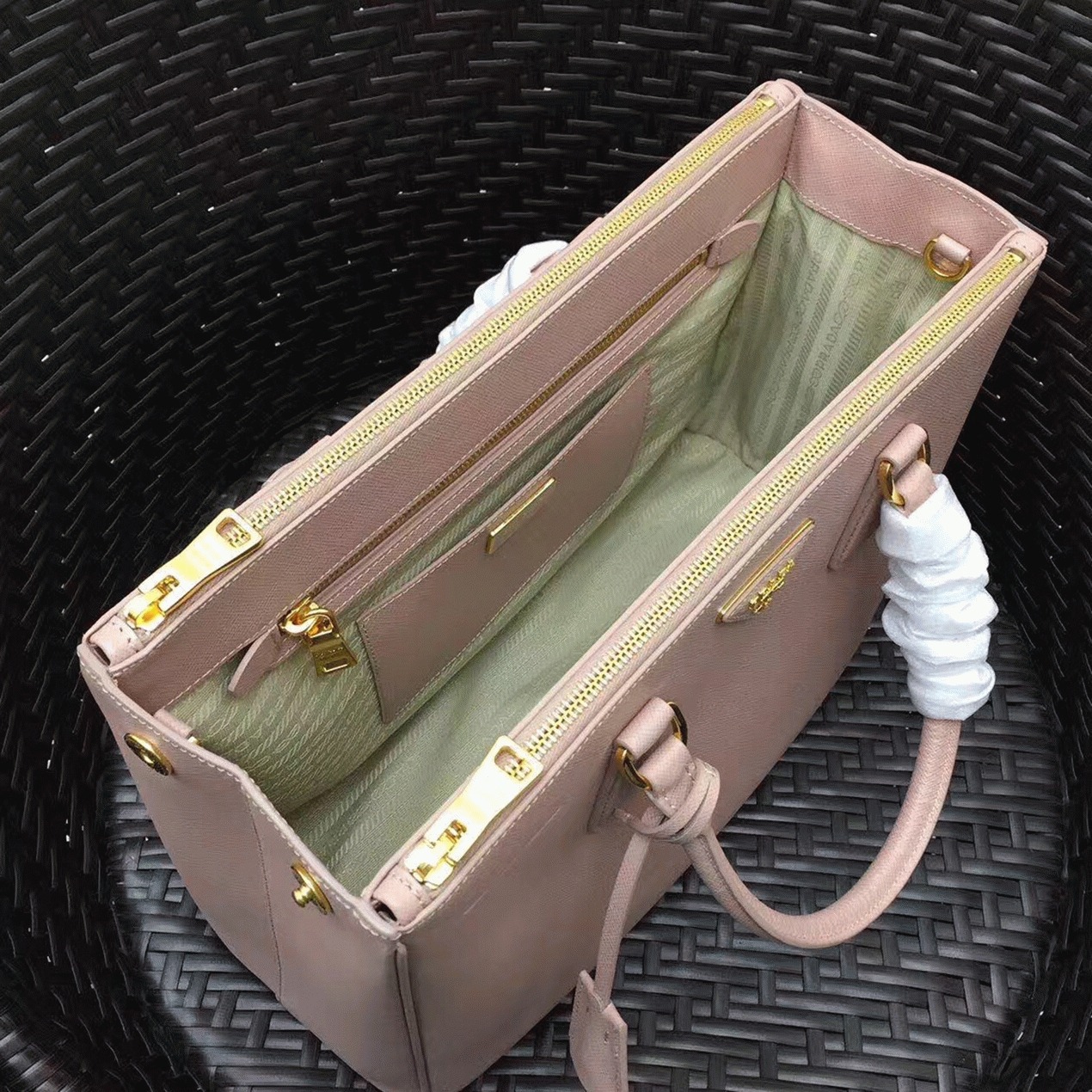 Pink Pra*a Galleria Large Bag Knockoff