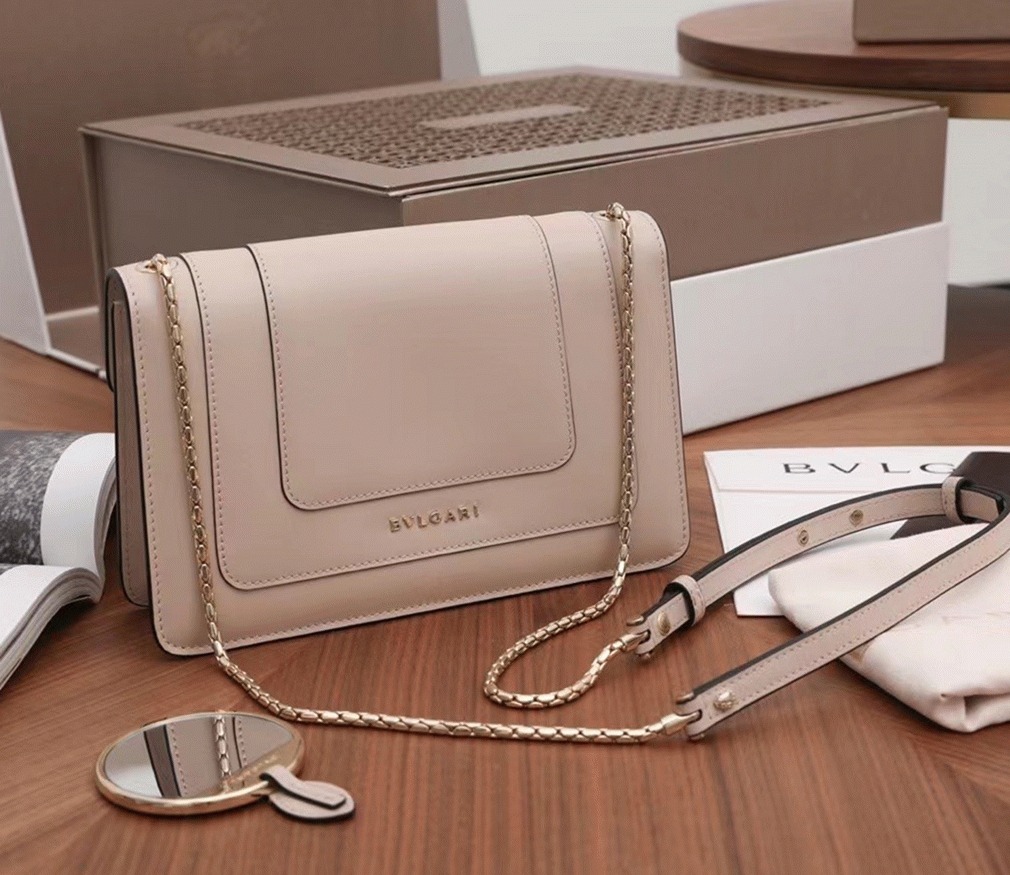 Replica Bv1g*ai Serpenti Forever Small Cross-body Bag Beige Calfskin