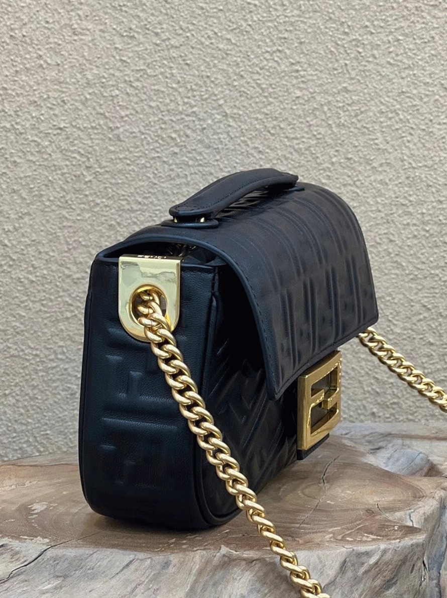 Top Quality Fake F**di Baguette Chain Midi Bag In Black