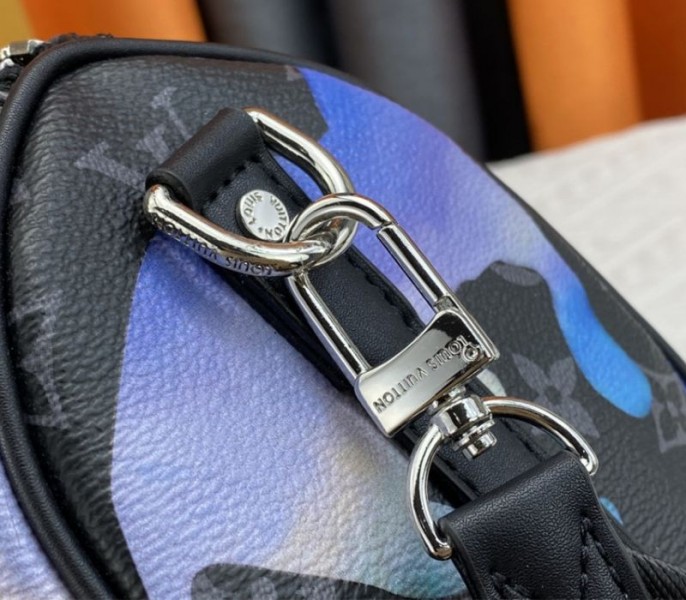 L0vis Vvtt0n Monogram Eclipse Keepall Bandouliere 25 Travel Bag In Blue And Purple Sunrise