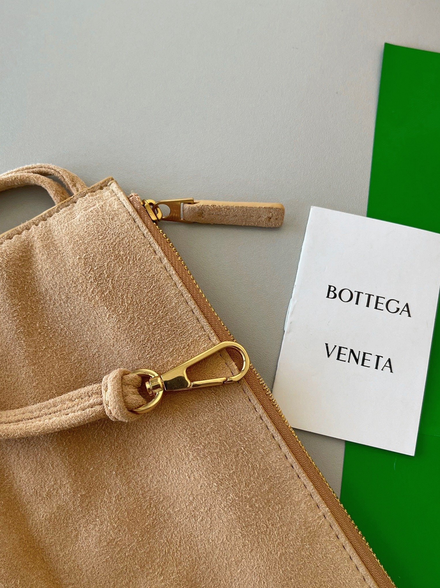 Replica B0tt*ga Ven*ta Arco Medium Tote Beige