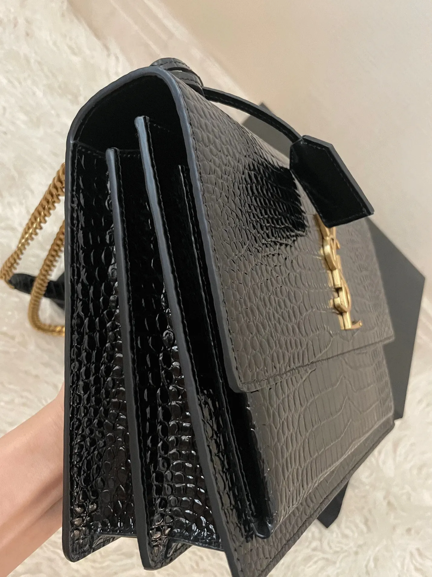 Fake Sa1nt Lau*nt Sunset Medium Chain Bag Black Crocodile-embossed Leather