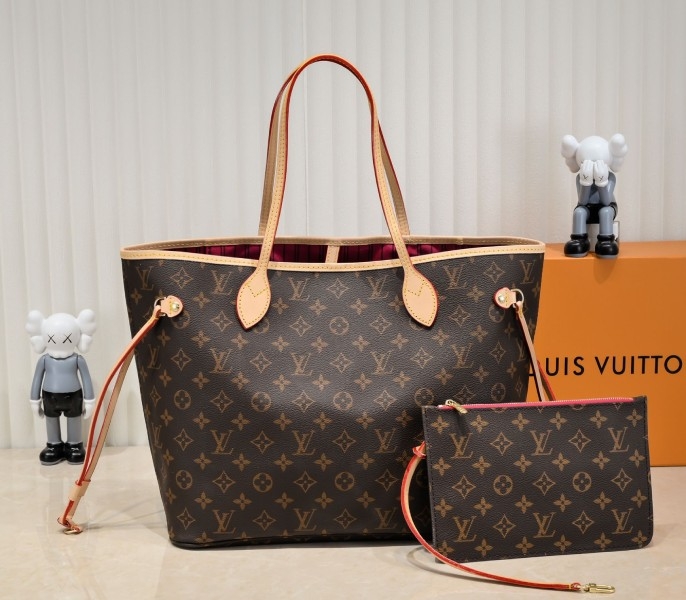 L0vis Vvtt0n Monogram Canvas Neverfull MM Tote In Pink