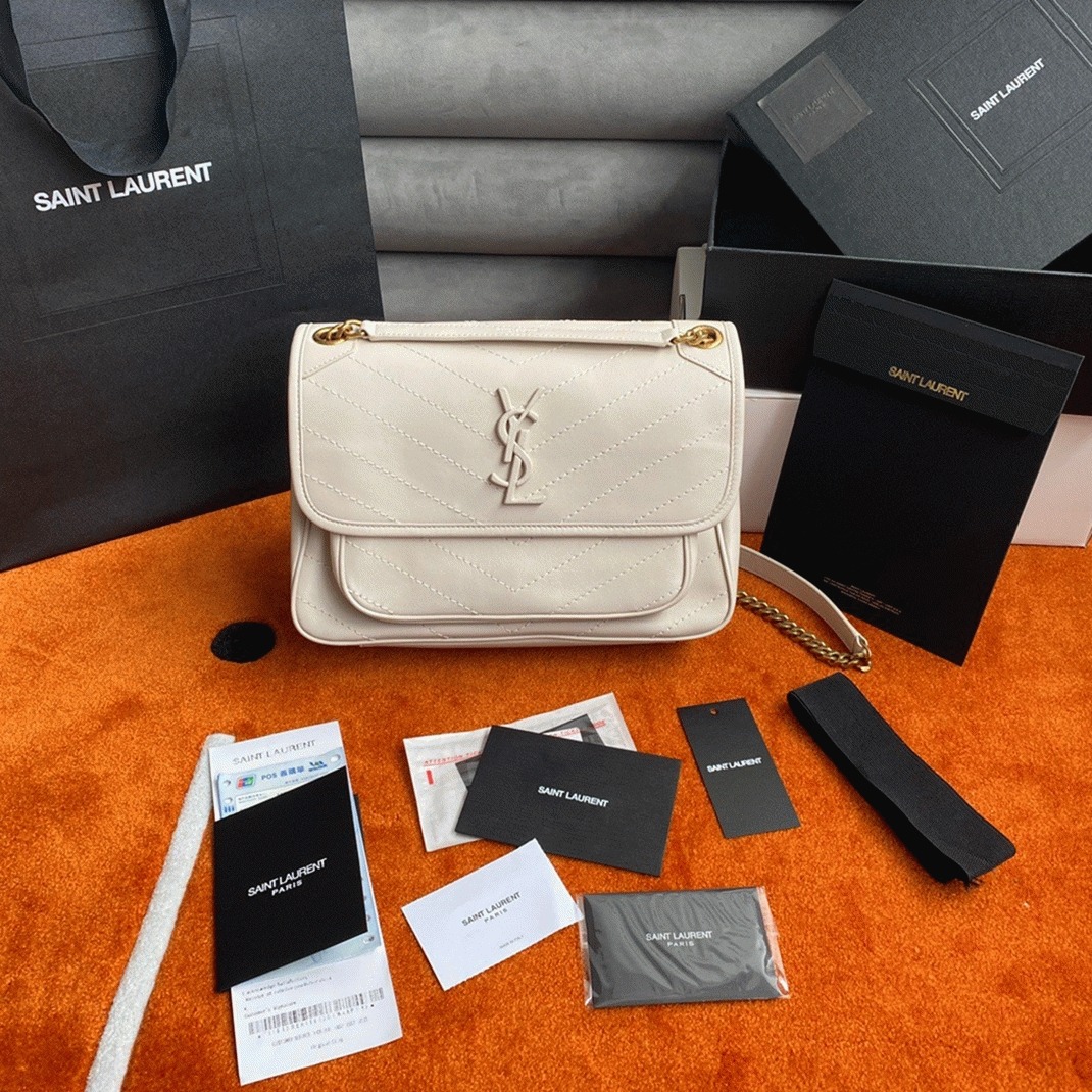 Replica Sa1nt Lau*nt Niki Medium Chain Bag White