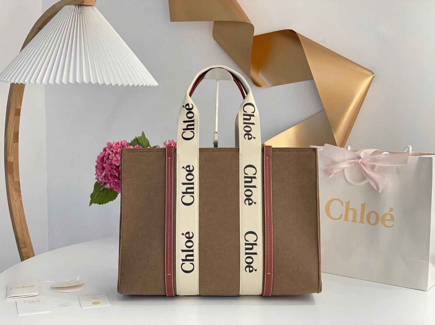 top quality replica Ch10e medium woody tote bag in brown felt