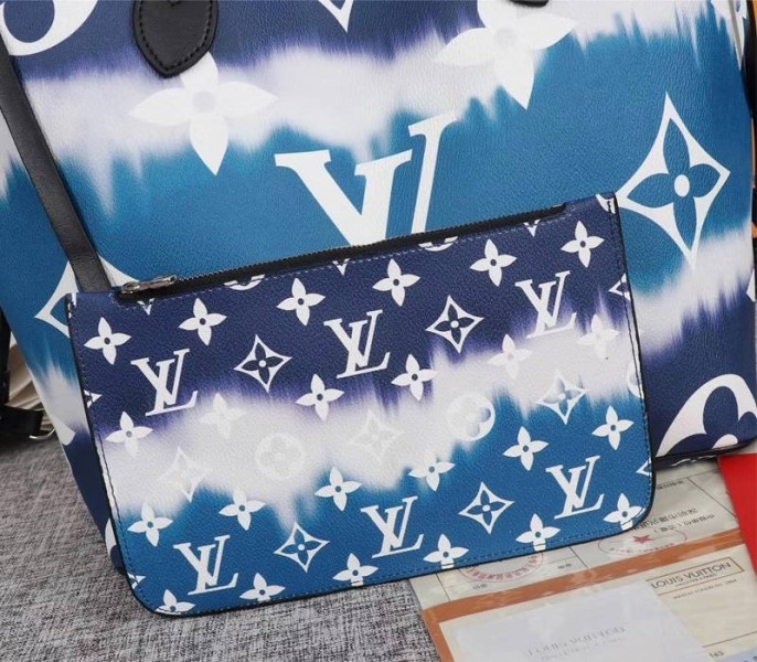 L0vis Vvtt0n Seasonal Escale Neverfull MM Tote In Blue