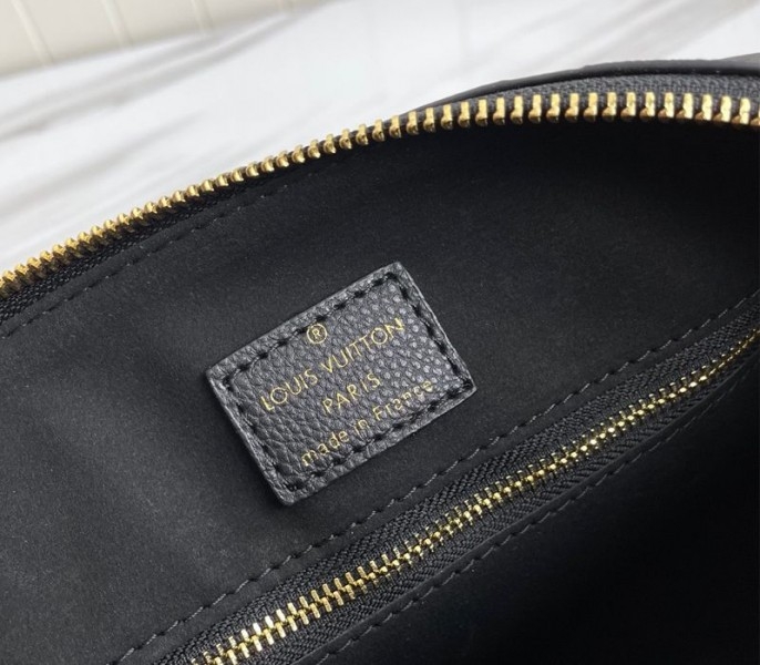L0vis Vvtt0n Monogram Empreinte Wild At Heart Speedy 25 Bandouliere Handbag In Black