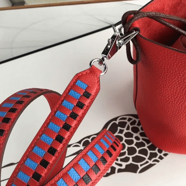 Red fake H**me5 Picotin Lock 22cm handbag with braided handles