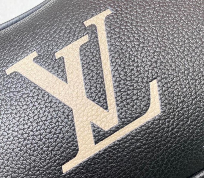 L0vis Vvtt0n Bicolor Monogram Empreinte Leather Bagatelle Mini Hobo In Black