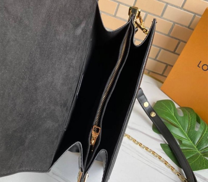 L0vis Vvtt0n Dauphine Lugano MM Bag In Black