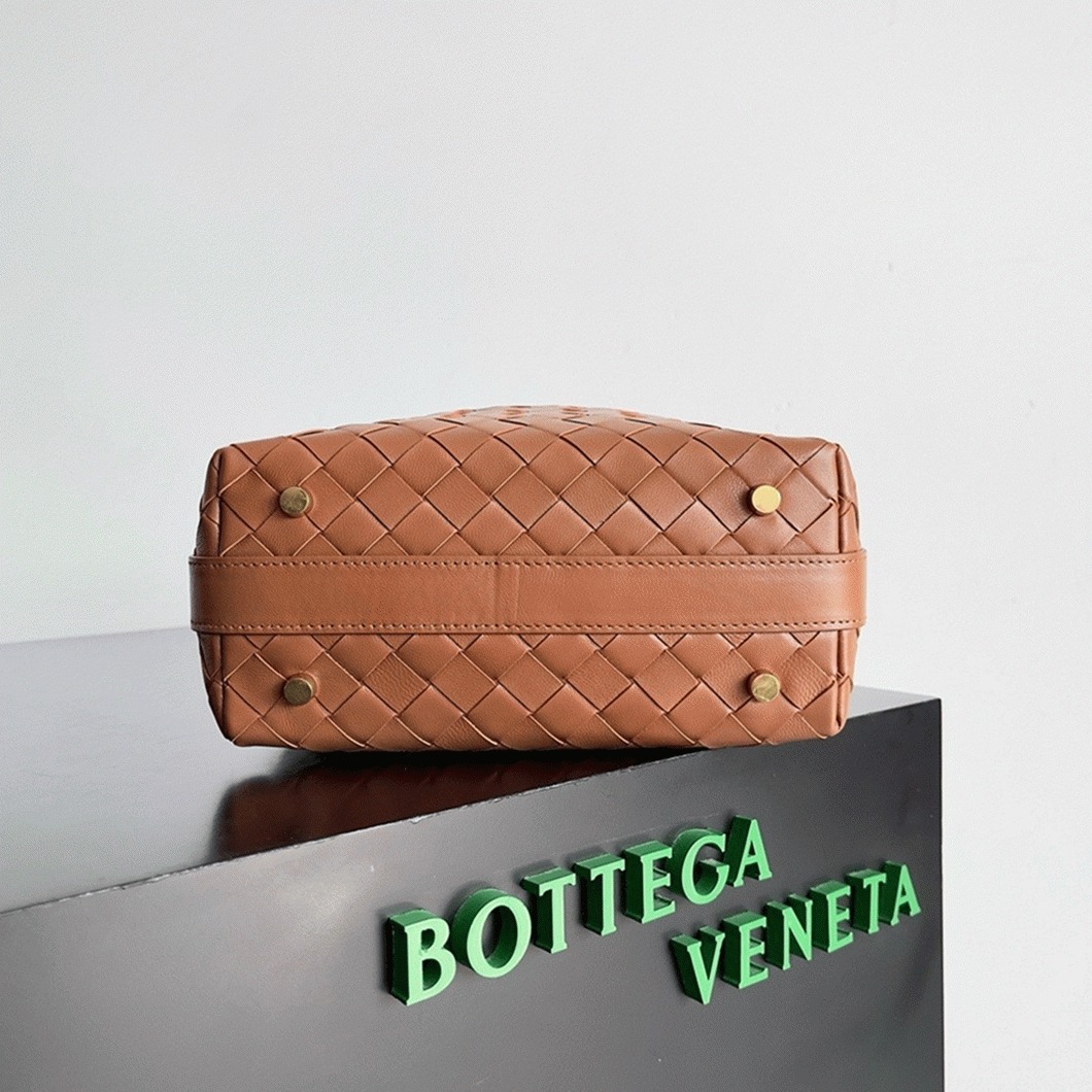 Fake B0tt*ga Ven*ta Mini Wallace Bag Brown