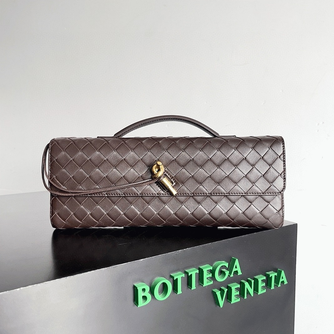Replica B0tt*ga Ven*ta Andiamo Clutch with Handle Fondant