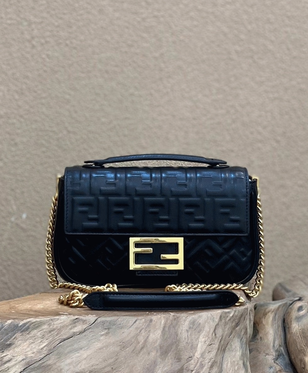 Top Quality Fake F**di Baguette Chain Midi Bag In Black