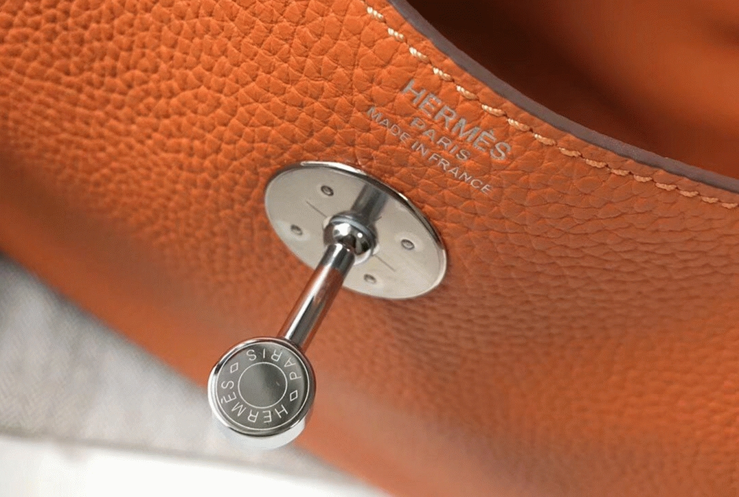 Copy H**me5 Lindy 26cm handbag in orange