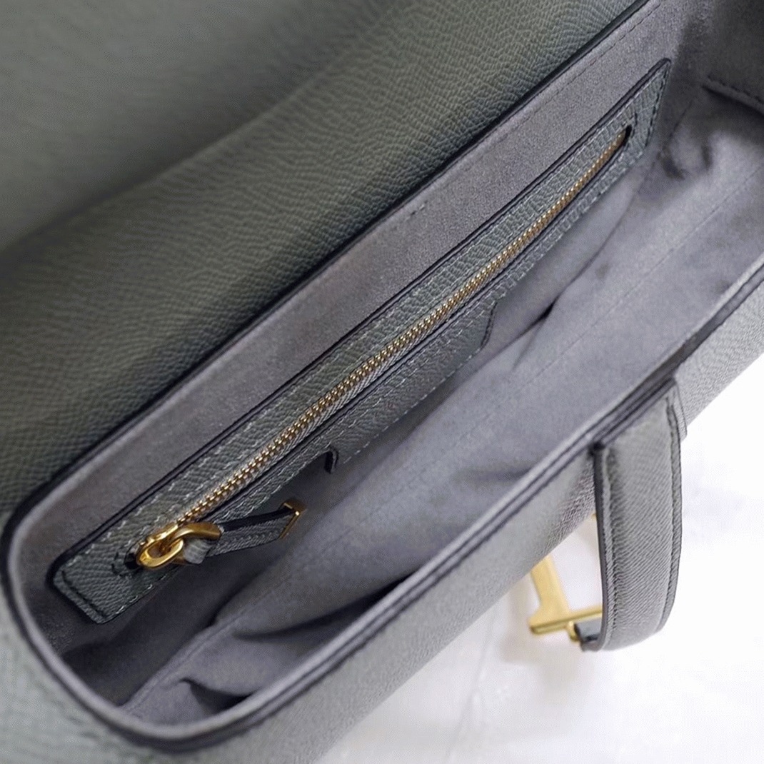D10r Saddle Bag Fake in Gray Grained Calfskin