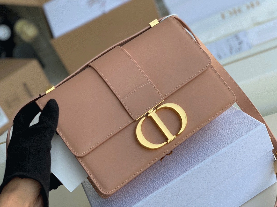 D10r 30 Montaigne Medium Bag Knockoff in Poudre Box Calfskin