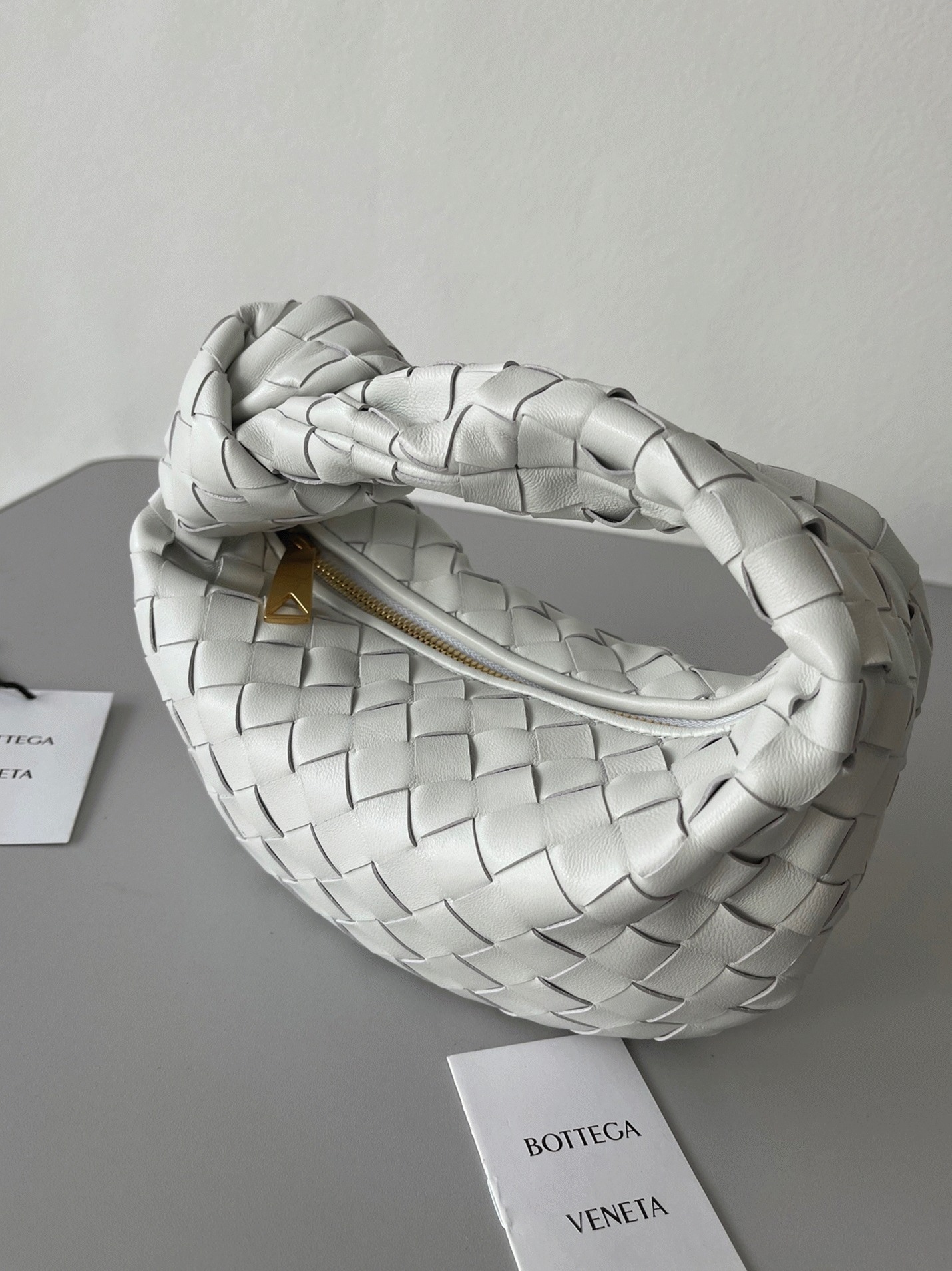 Fake B0tt*ga Ven*ta BV Jodie Mini Bag White