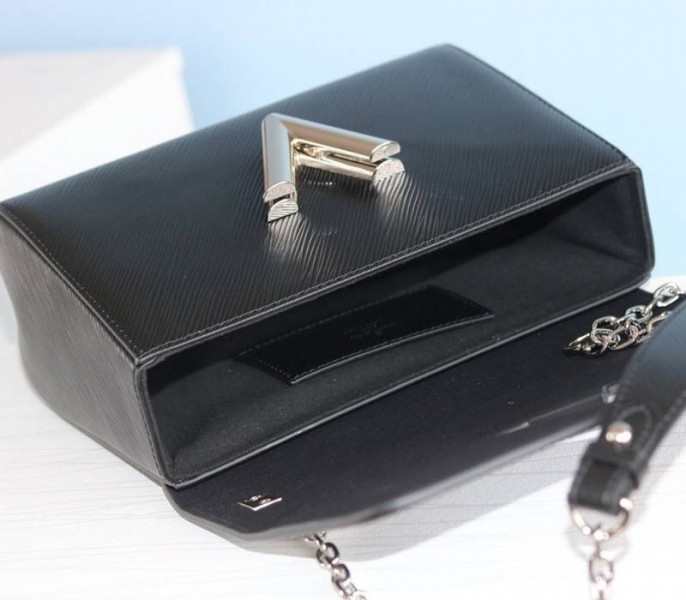 L0vis Vvtt0n Epi Leather Twist MM With Flowers Jewels Chain Bag In Black