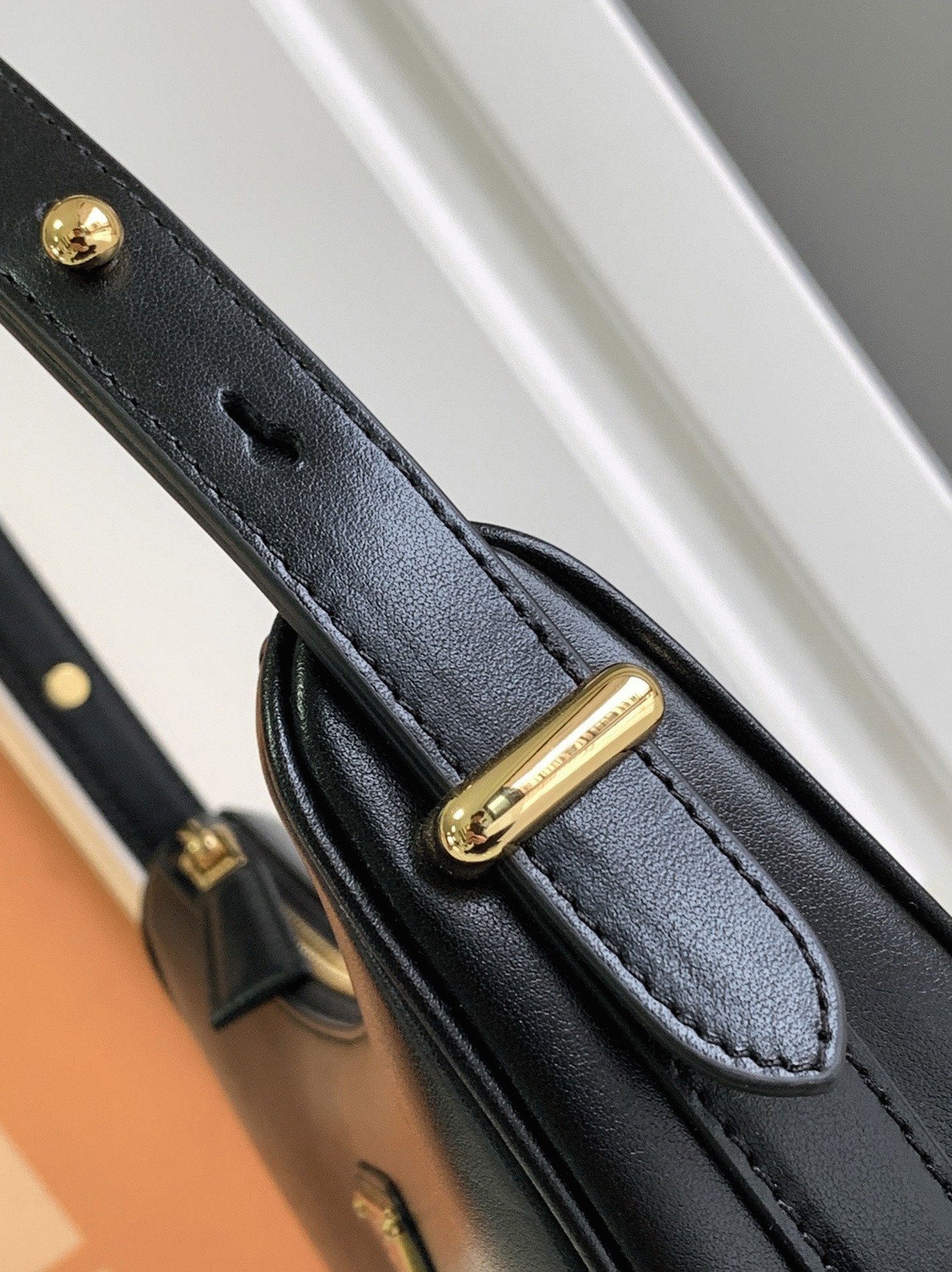 Black Pra*a Arque Shoulder Bag Replica