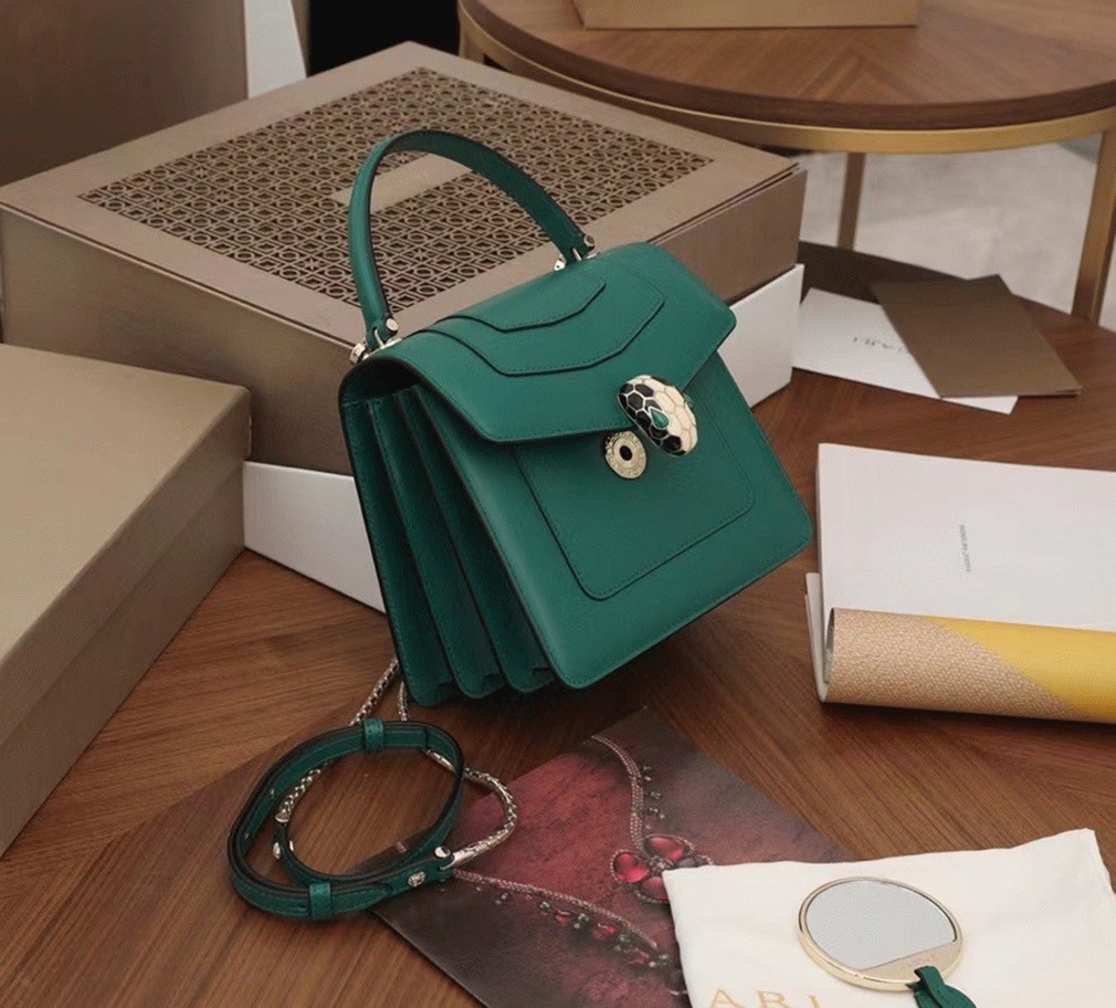 Fake Bv1g*ai Serpenti Forever Small Bag Green Calfskin